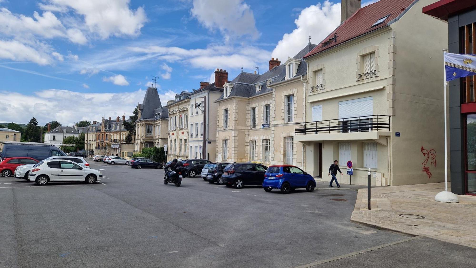 Le Rossignol * Château-Thierry